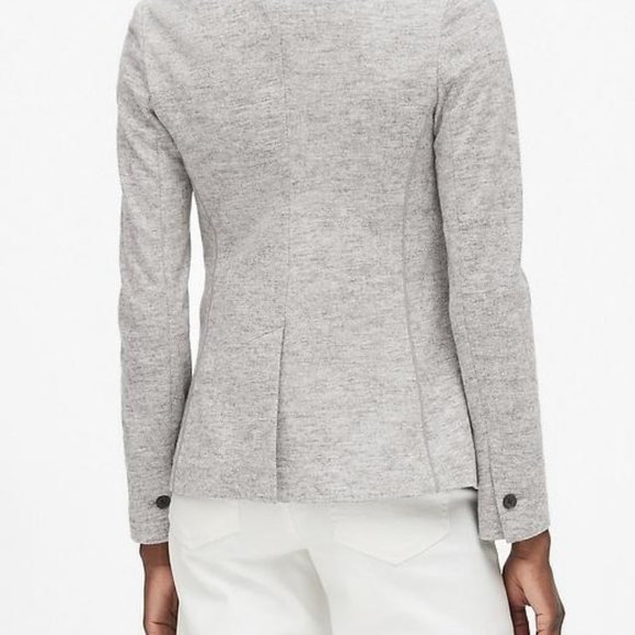 BANANA REPUBLIC Unstructured Stretch Knit Blazer - Heather Grey Wool Blend - Picture 2 of 6